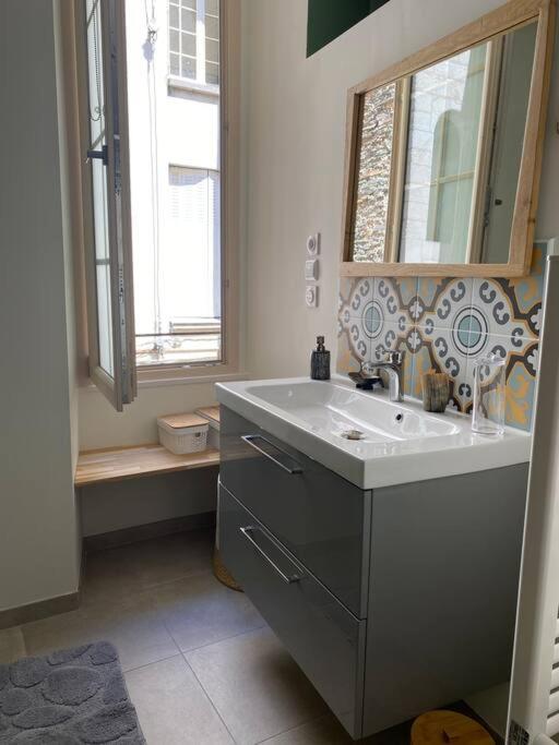 Appartement Cosy Hyper Centre, Tres Tranquille Angers Bagian luar foto