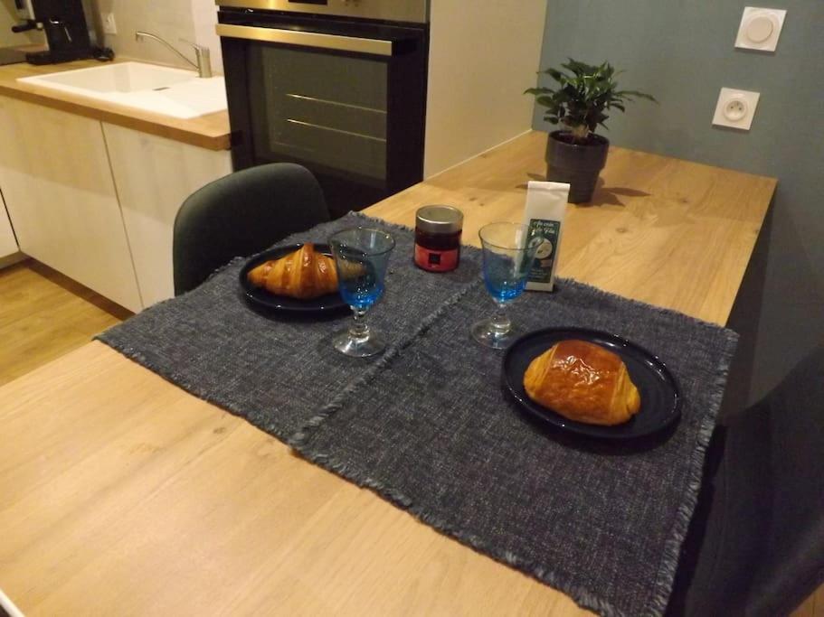 Appartement Cosy Hyper Centre, Tres Tranquille Angers Bagian luar foto